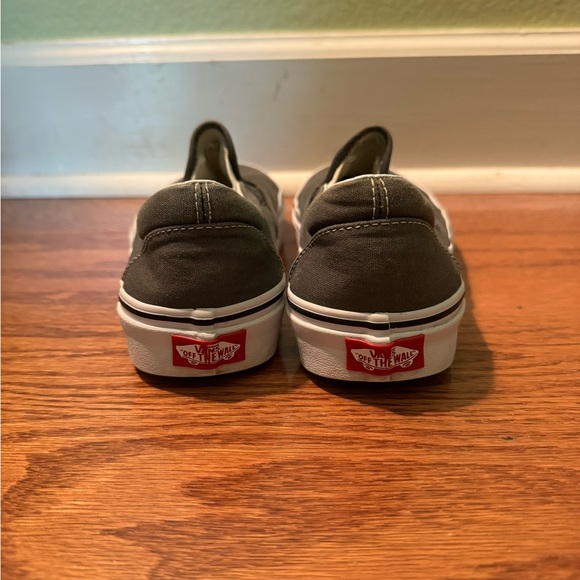 Classic Vans Slip Ons - Picture 2 of 6